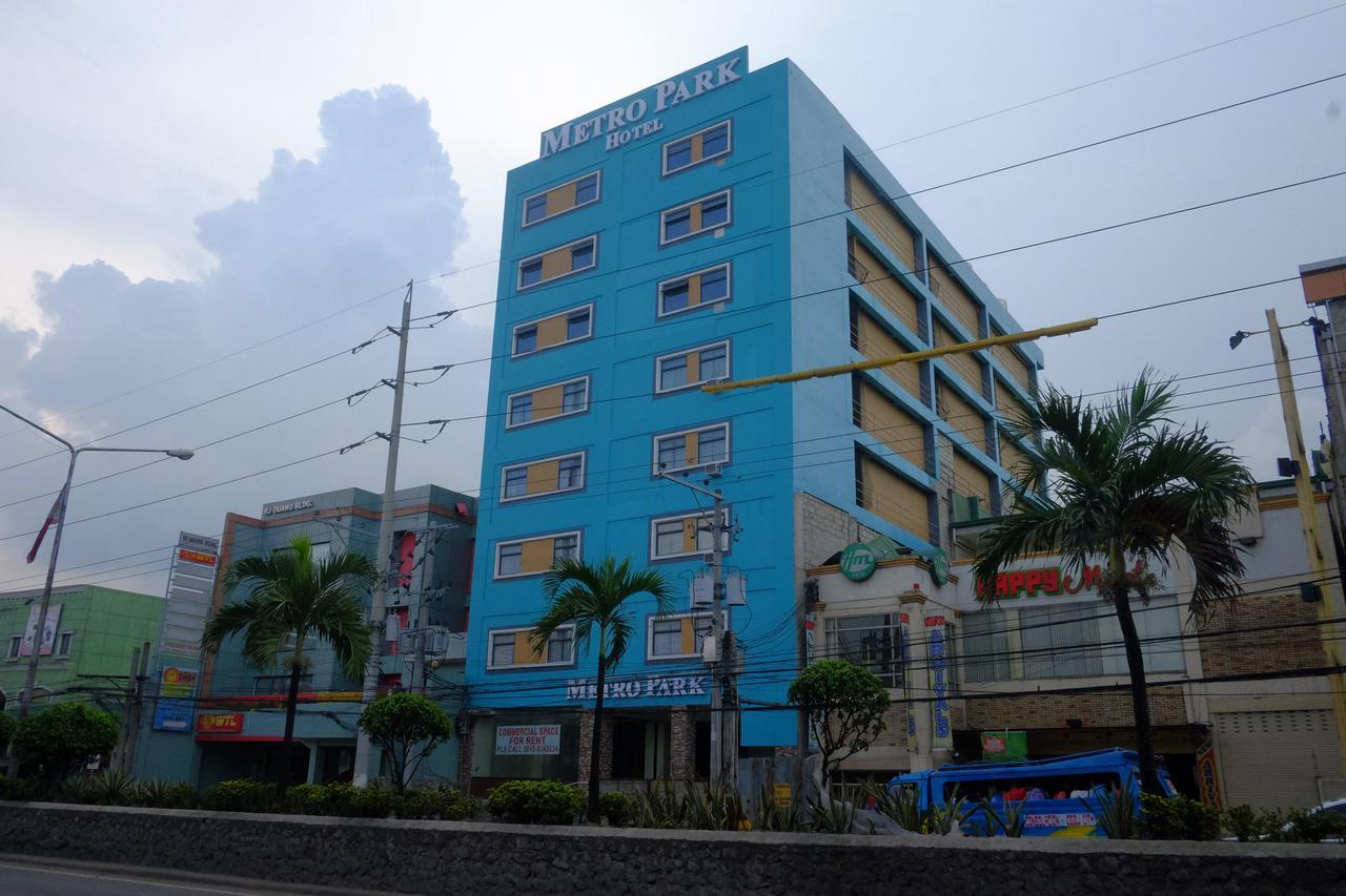 Metro Park Hotel Mandaue Cebu Dış mekan fotoğraf